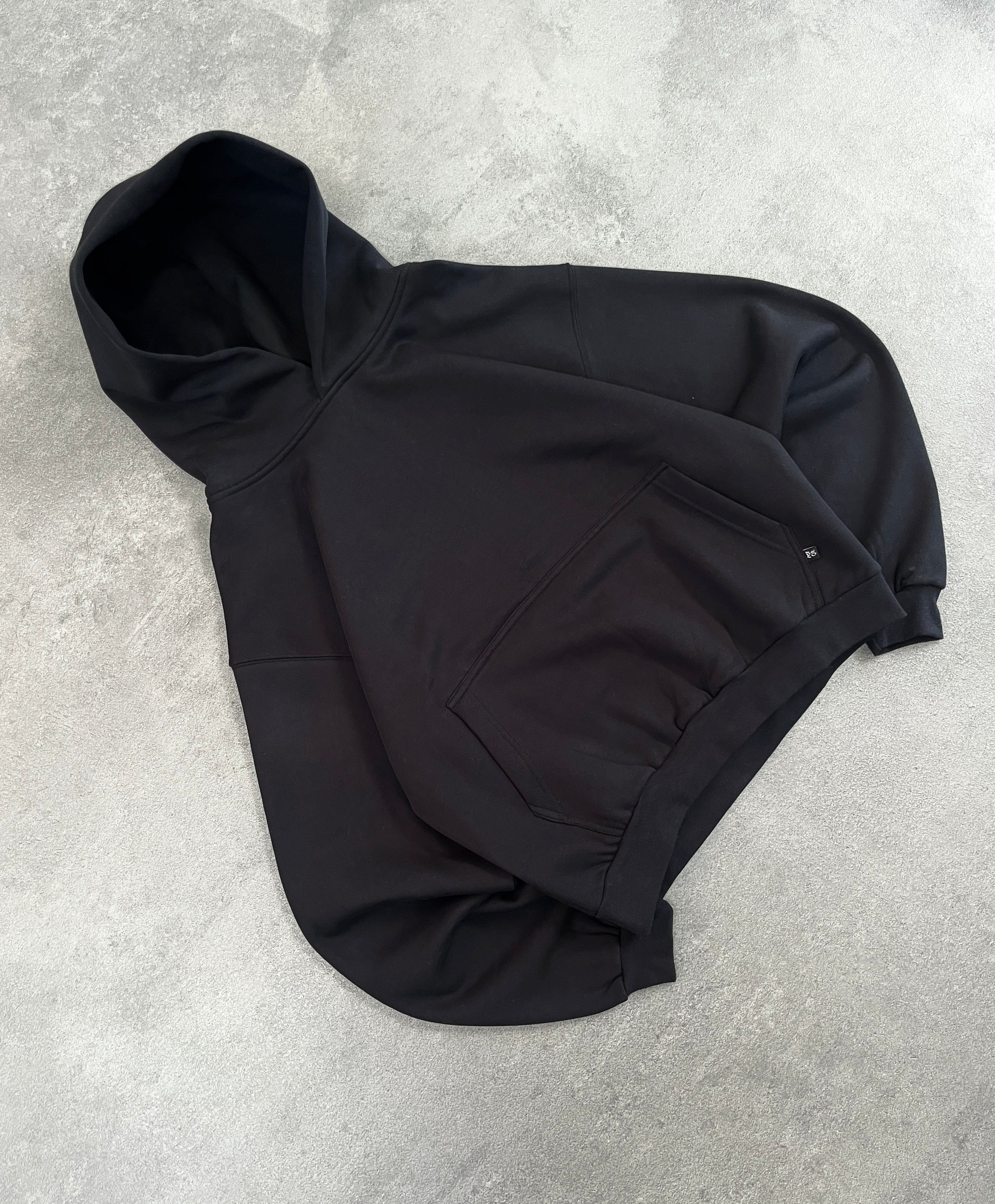 BLACK HOODIE - Image 2