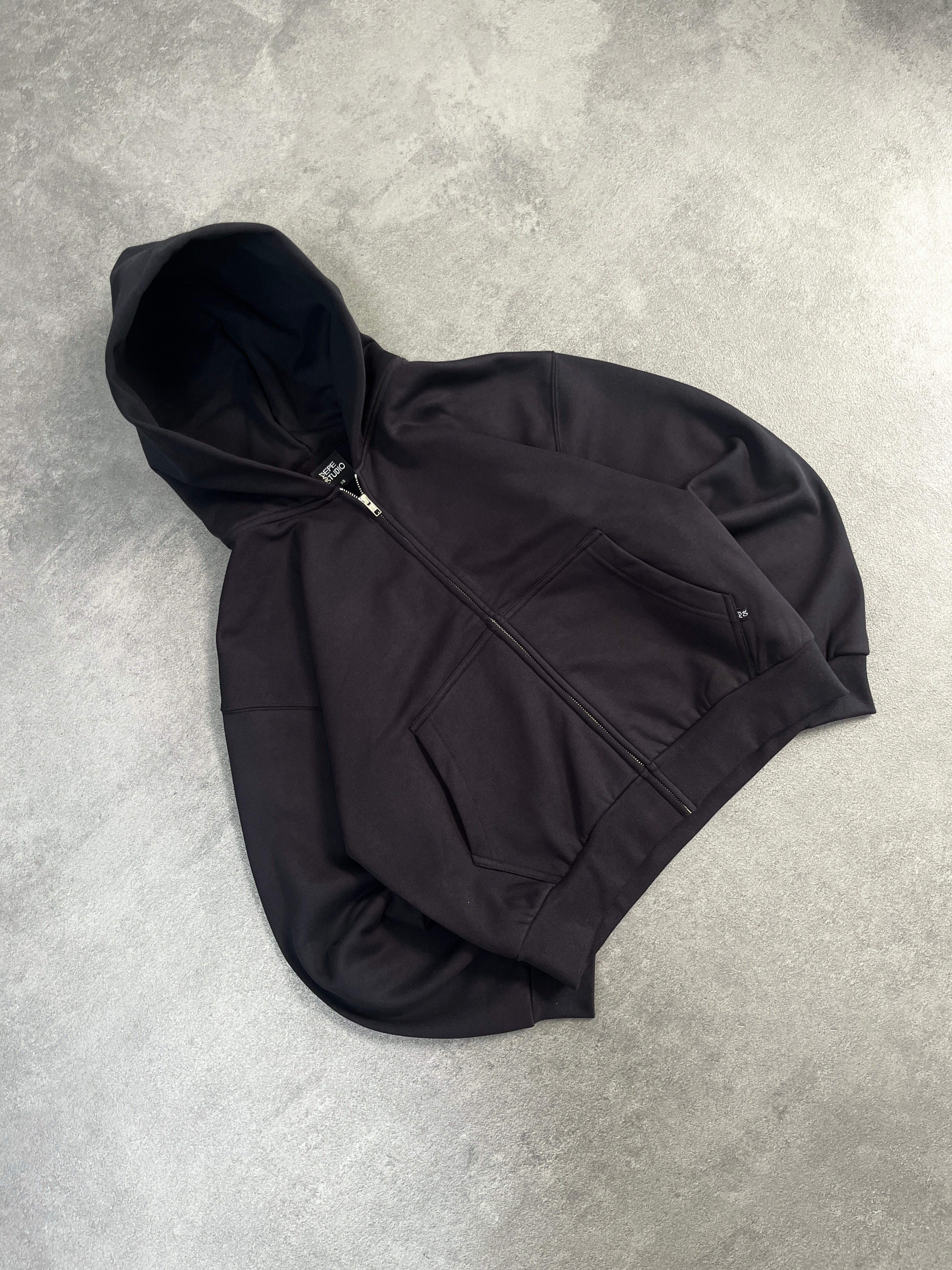 BLACK COMFY ZIP-HOODIE - Image 2