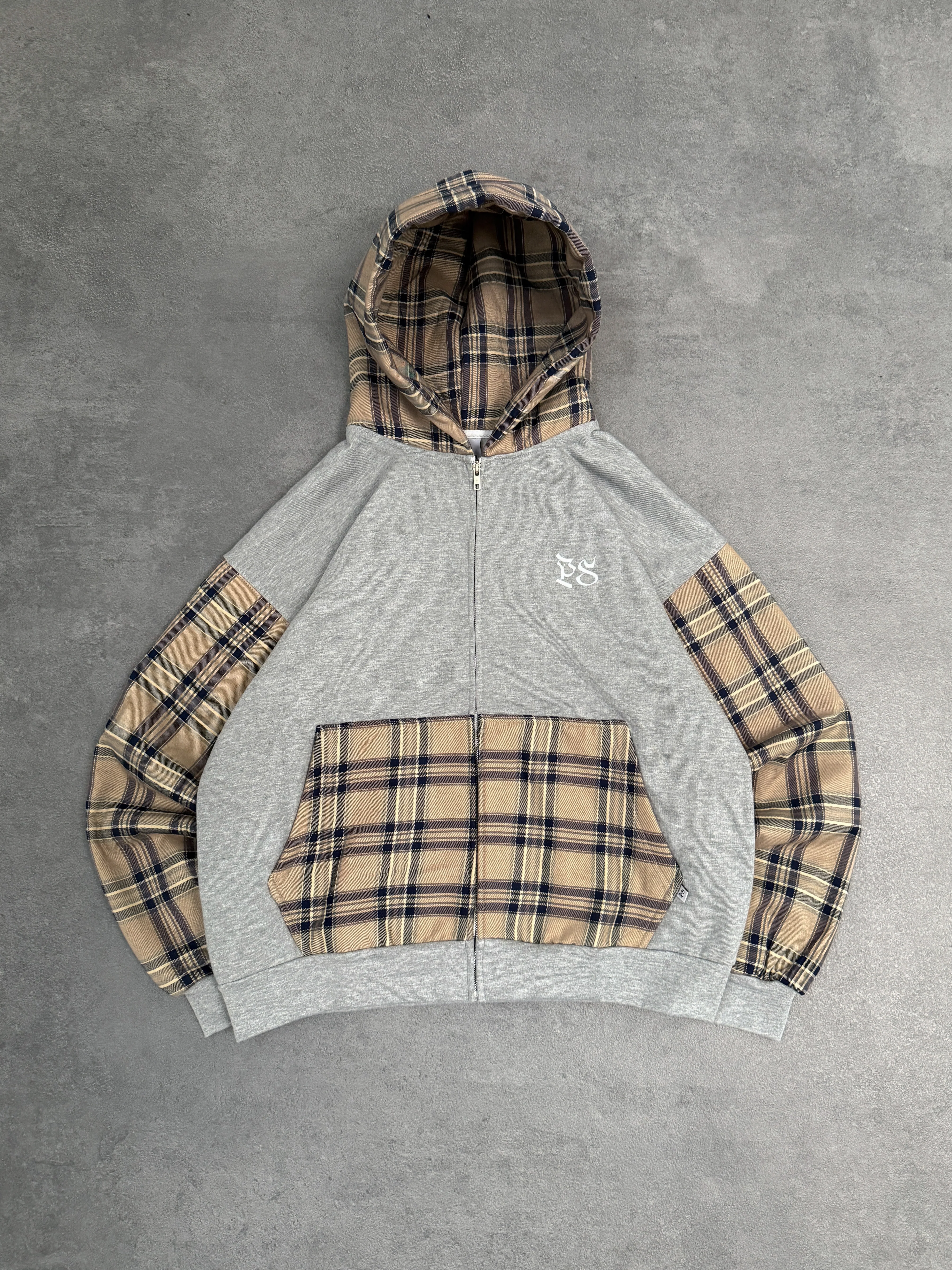 The Legacy Zip-Hoodie – Beige Edition