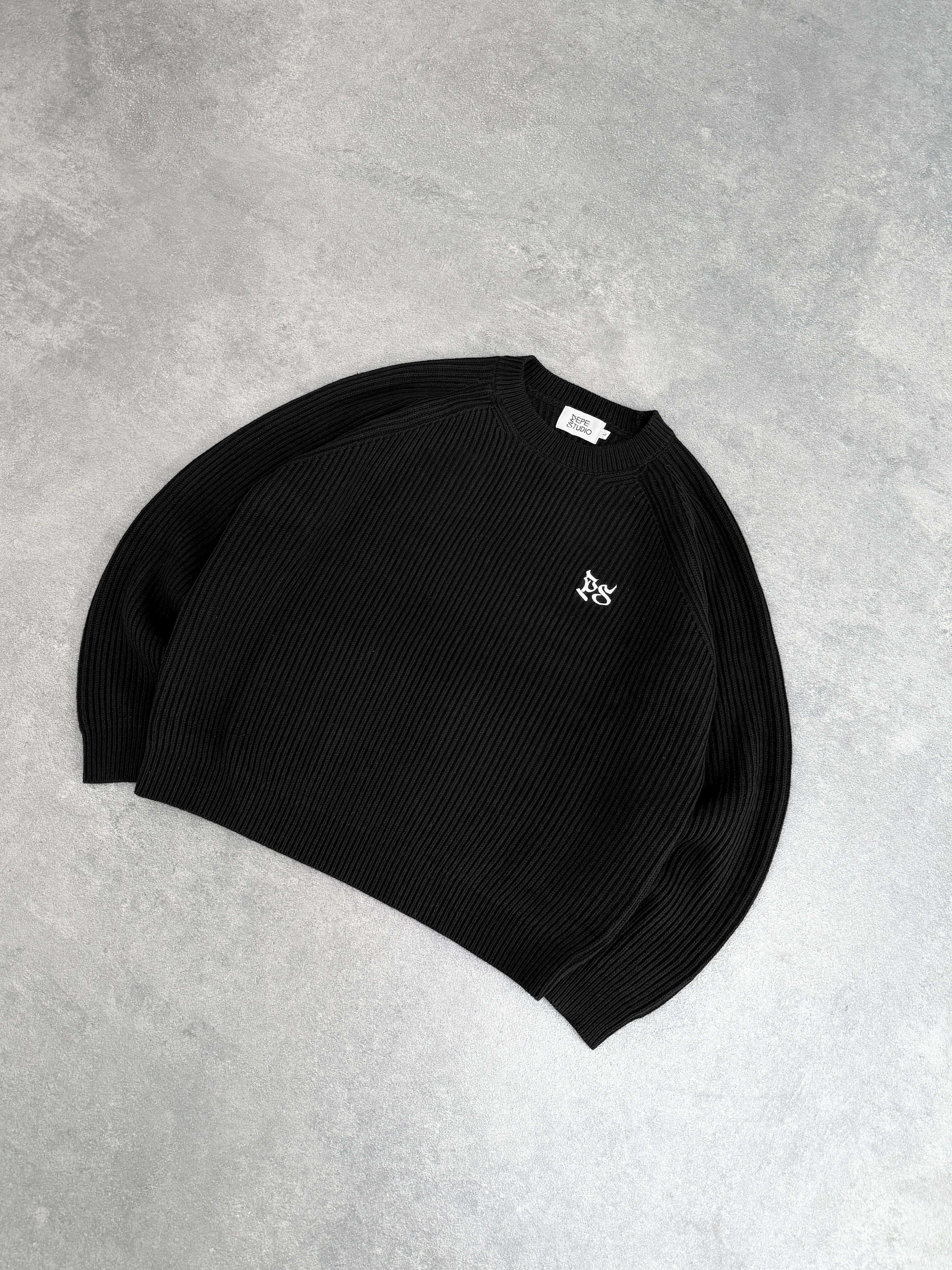 The Obsidian Knit - Image 3